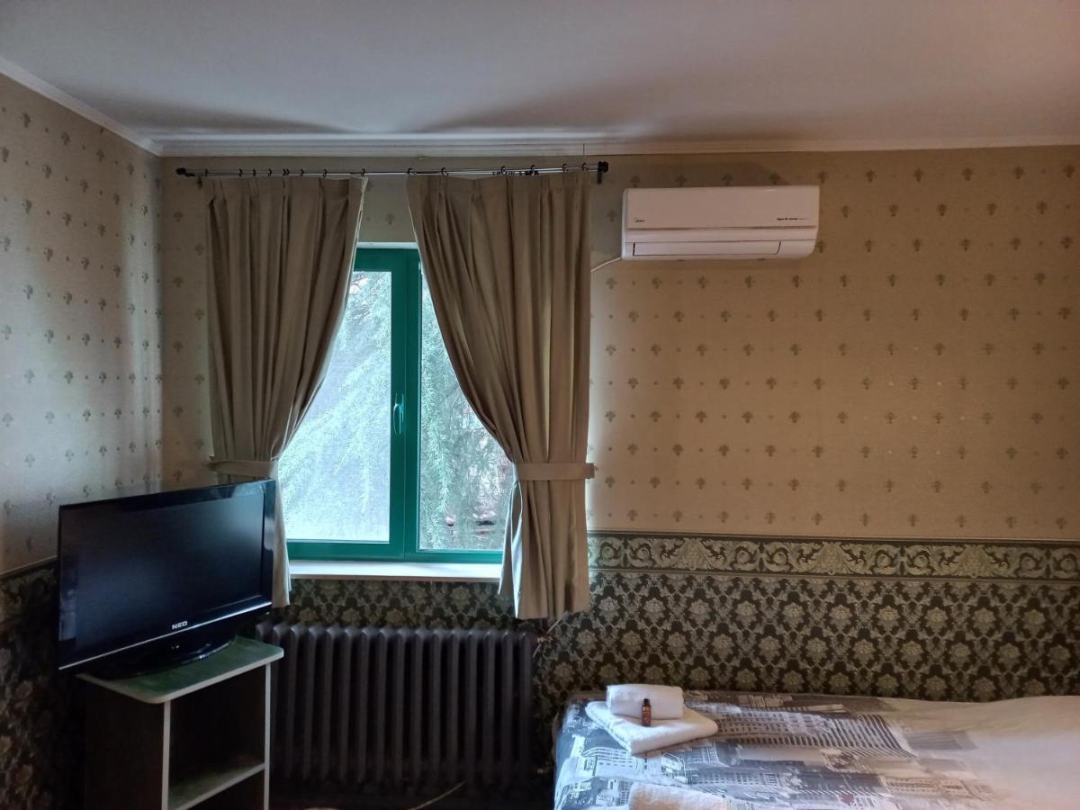 Къща За Гости -Хт Svilengrad Esterno foto